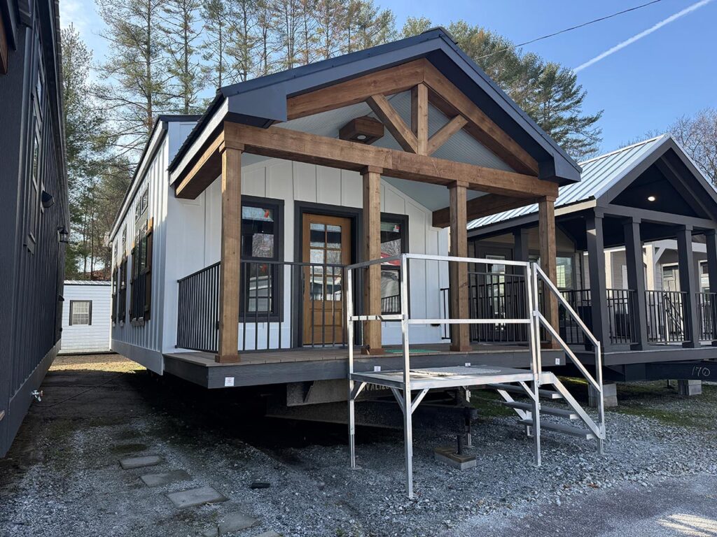 Cozy Cabin 1